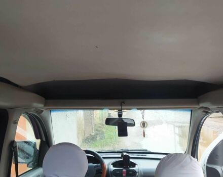 Белый Опель Комбо груз.-пасс., объемом двигателя 1.2 л и пробегом 300 тыс. км за 3950 $, фото 3 на Automoto.ua