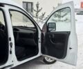 Белый Опель Комбо груз.-пасс., объемом двигателя 1.7 л и пробегом 379 тыс. км за 3550 $, фото 38 на Automoto.ua