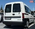 Белый Опель Комбо груз.-пасс., объемом двигателя 1.7 л и пробегом 320 тыс. км за 3400 $, фото 7 на Automoto.ua