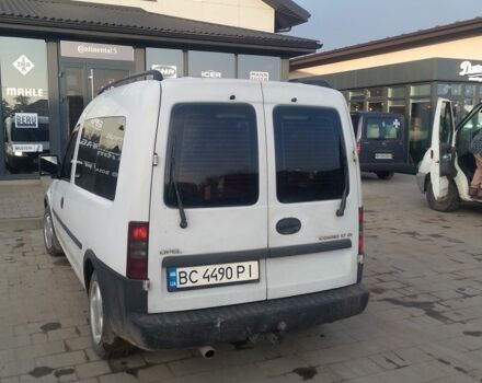 Білий Опель Комбо вант.-пас., об'ємом двигуна 1.7 л та пробігом 333 тис. км за 3150 $, фото 1 на Automoto.ua