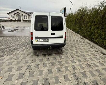 Белый Опель Комбо груз.-пасс., объемом двигателя 1.3 л и пробегом 267 тыс. км за 2700 $, фото 5 на Automoto.ua