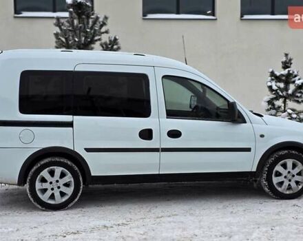 Белый Опель Комбо груз.-пасс., объемом двигателя 1.7 л и пробегом 379 тыс. км за 3550 $, фото 30 на Automoto.ua