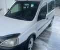 Білий Опель Комбо вант.-пас., об'ємом двигуна 1.69 л та пробігом 250 тис. км за 2999 $, фото 1 на Automoto.ua