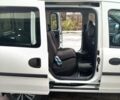 Білий Опель Комбо вант.-пас., об'ємом двигуна 1.7 л та пробігом 250 тис. км за 4500 $, фото 9 на Automoto.ua