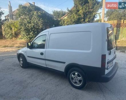 Білий Опель Комбо вант.-пас., об'ємом двигуна 1.3 л та пробігом 284 тис. км за 3500 $, фото 2 на Automoto.ua