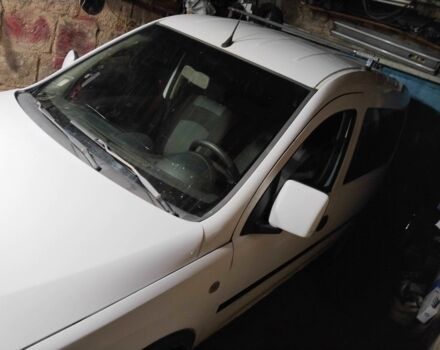 Белый Опель Комбо груз.-пасс., объемом двигателя 1.6 л и пробегом 290 тыс. км за 2400 $, фото 22 на Automoto.ua