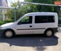Белый Опель Комбо груз.-пасс., объемом двигателя 1.7 л и пробегом 225 тыс. км за 4100 $, фото 1 на Automoto.ua