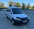 Белый Опель Комбо груз.-пасс., объемом двигателя 1.3 л и пробегом 500 тыс. км за 3000 $, фото 2 на Automoto.ua