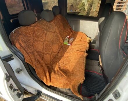 Белый Опель Комбо груз.-пасс., объемом двигателя 1.2 л и пробегом 3 тыс. км за 4200 $, фото 3 на Automoto.ua