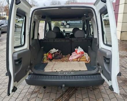 Білий Опель Комбо вант.-пас., об'ємом двигуна 1.7 л та пробігом 250 тис. км за 4500 $, фото 8 на Automoto.ua