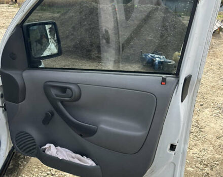 Білий Опель Комбо вант.-пас., об'ємом двигуна 1.25 л та пробігом 290 тис. км за 3200 $, фото 16 на Automoto.ua