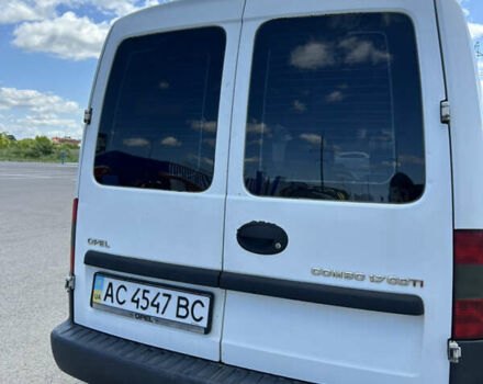 Опель Комбо груз.-пасс. 2005 в Луцке на Automoto.ua Белый Опель Комбо груз.-пасс., объемом двигателя 1.7 л и пробегом 396 тыс. км за 4000 $, фото 3 на Automoto.ua