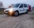 Белый Опель Комбо груз.-пасс., объемом двигателя 1.2 л и пробегом 340 тыс. км за 3400 $, фото 1 на Automoto.ua