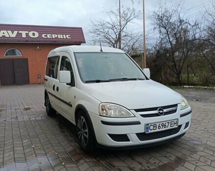 Білий Опель Комбо вант.-пас., об'ємом двигуна 1.7 л та пробігом 250 тис. км за 4500 $, фото 7 на Automoto.ua