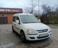Білий Опель Комбо вант.-пас., об'ємом двигуна 1.7 л та пробігом 250 тис. км за 4500 $, фото 7 на Automoto.ua