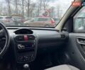 Белый Опель Комбо груз.-пасс., объемом двигателя 1.3 л и пробегом 290 тыс. км за 3399 $, фото 23 на Automoto.ua