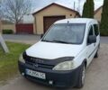 Білий Опель Комбо вант.-пас., об'ємом двигуна 1.69 л та пробігом 250 тис. км за 3500 $, фото 1 на Automoto.ua