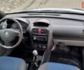 Белый Опель Комбо груз.-пасс., объемом двигателя 1.3 л и пробегом 300 тыс. км за 2999 $, фото 26 на Automoto.ua