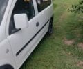 Білий Опель Комбо вант.-пас., об'ємом двигуна 1.7 л та пробігом 252 тис. км за 4000 $, фото 4 на Automoto.ua