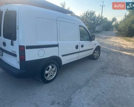 Білий Опель Комбо вант.-пас., об'ємом двигуна 1.3 л та пробігом 284 тис. км за 3500 $, фото 5 на Automoto.ua