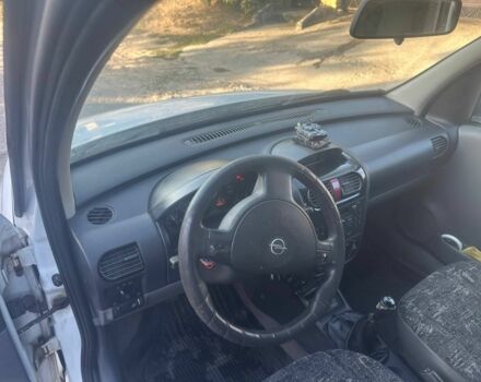 Білий Опель Комбо вант.-пас., об'ємом двигуна 1.3 л та пробігом 288 тис. км за 3299 $, фото 7 на Automoto.ua