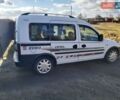 Білий Опель Комбо вант.-пас., об'ємом двигуна 1.7 л та пробігом 290 тис. км за 3490 $, фото 3 на Automoto.ua