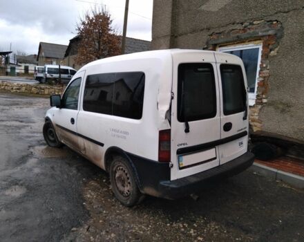 Белый Опель Комбо груз.-пасс., объемом двигателя 1.3 л и пробегом 329 тыс. км за 2000 $, фото 1 на Automoto.ua