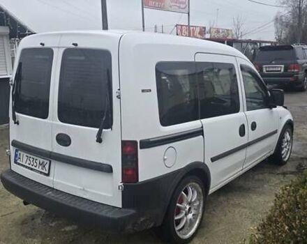 Белый Опель Комбо груз.-пасс., объемом двигателя 1.3 л и пробегом 370 тыс. км за 3650 $, фото 5 на Automoto.ua