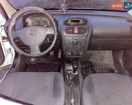 Белый Опель Комбо груз.-пасс., объемом двигателя 1.3 л и пробегом 426 тыс. км за 4200 $, фото 13 на Automoto.ua