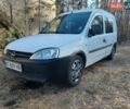 Білий Опель Комбо вант.-пас., об'ємом двигуна 1.25 л та пробігом 315 тис. км за 2499 $, фото 1 на Automoto.ua