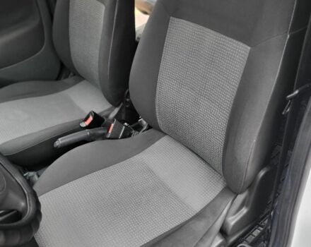 Білий Опель Комбо вант.-пас., об'ємом двигуна 1.2 л та пробігом 323 тис. км за 3750 $, фото 13 на Automoto.ua