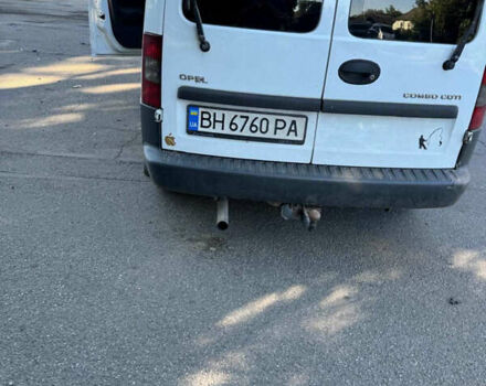 Білий Опель Комбо вант.-пас., об'ємом двигуна 1.3 л та пробігом 260 тис. км за 1100 $, фото 2 на Automoto.ua