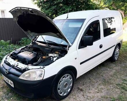 Білий Опель Комбо вант.-пас., об'ємом двигуна 1.25 л та пробігом 296 тис. км за 3500 $, фото 1 на Automoto.ua