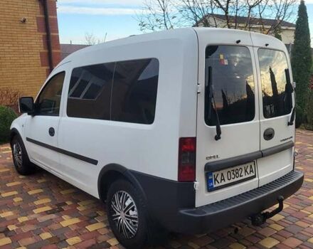 Білий Опель Комбо вант.-пас., об'ємом двигуна 1.3 л та пробігом 323 тис. км за 3750 $, фото 3 на Automoto.ua