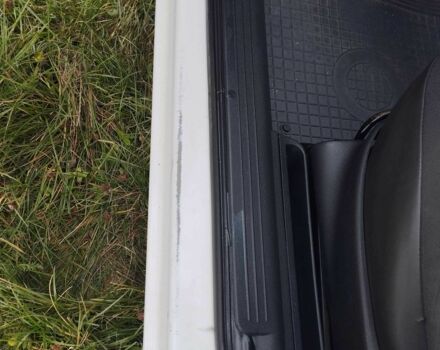 Белый Опель Комбо груз.-пасс., объемом двигателя 1.7 л и пробегом 245 тыс. км за 4177 $, фото 17 на Automoto.ua