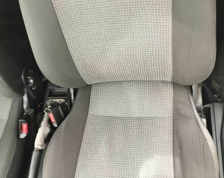 Белый Опель Комбо груз.-пасс., объемом двигателя 1.7 л и пробегом 245 тыс. км за 4177 $, фото 18 на Automoto.ua