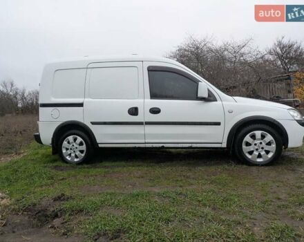 Білий Опель Комбо вант.-пас., об'ємом двигуна 1.25 л та пробігом 326 тис. км за 3500 $, фото 7 на Automoto.ua