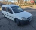 Белый Опель Комбо груз.-пасс., объемом двигателя 1.25 л и пробегом 200 тыс. км за 2450 $, фото 5 на Automoto.ua