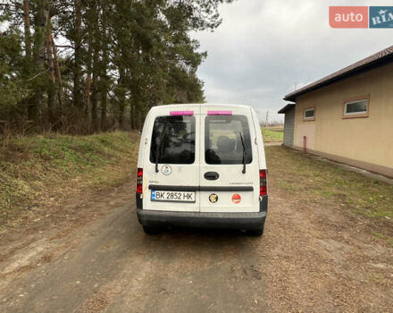 Белый Опель Комбо груз.-пасс., объемом двигателя 1.25 л и пробегом 290 тыс. км за 2900 $, фото 9 на Automoto.ua