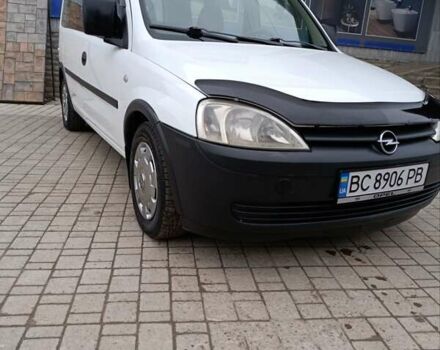 Білий Опель Комбо вант.-пас., об'ємом двигуна 1.25 л та пробігом 228 тис. км за 2999 $, фото 2 на Automoto.ua
