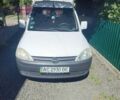 Белый Опель Комбо груз.-пасс., объемом двигателя 1.25 л и пробегом 193 тыс. км за 3600 $, фото 1 на Automoto.ua
