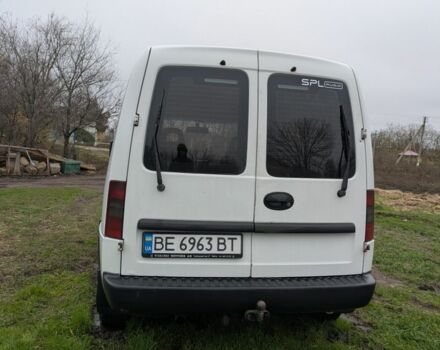 Білий Опель Комбо вант.-пас., об'ємом двигуна 1.2 л та пробігом 326 тис. км за 3500 $, фото 4 на Automoto.ua