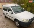 Білий Опель Комбо вант.-пас., об'ємом двигуна 1.25 л та пробігом 444 тис. км за 3500 $, фото 1 на Automoto.ua