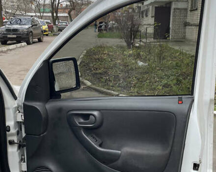 Білий Опель Комбо вант.-пас., об'ємом двигуна 1.25 л та пробігом 365 тис. км за 4000 $, фото 22 на Automoto.ua