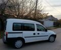 Білий Опель Комбо вант.-пас., об'ємом двигуна 1.3 л та пробігом 268 тис. км за 4500 $, фото 6 на Automoto.ua