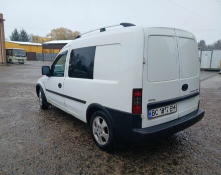 Белый Опель Комбо груз.-пасс., объемом двигателя 1.7 л и пробегом 285 тыс. км за 3300 $, фото 3 на Automoto.ua