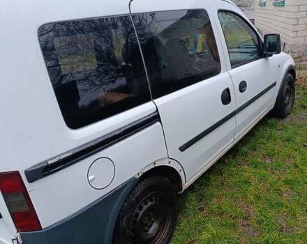 Білий Опель Комбо вант.-пас., об'ємом двигуна 1.25 л та пробігом 200 тис. км за 3300 $, фото 4 на Automoto.ua