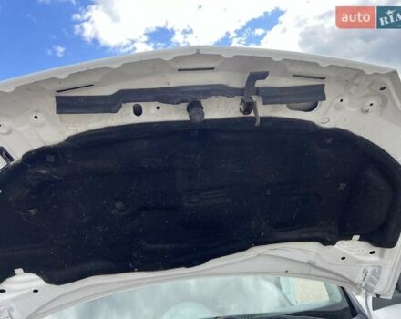 Білий Опель Комбо вант.-пас., об'ємом двигуна 1.2 л та пробігом 268 тис. км за 4300 $, фото 58 на Automoto.ua