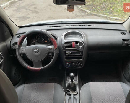 Білий Опель Комбо вант.-пас., об'ємом двигуна 1.25 л та пробігом 365 тис. км за 4000 $, фото 23 на Automoto.ua