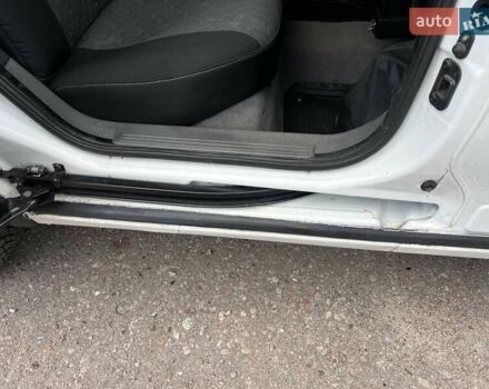 Білий Опель Комбо вант.-пас., об'ємом двигуна 1.2 л та пробігом 268 тис. км за 4300 $, фото 39 на Automoto.ua